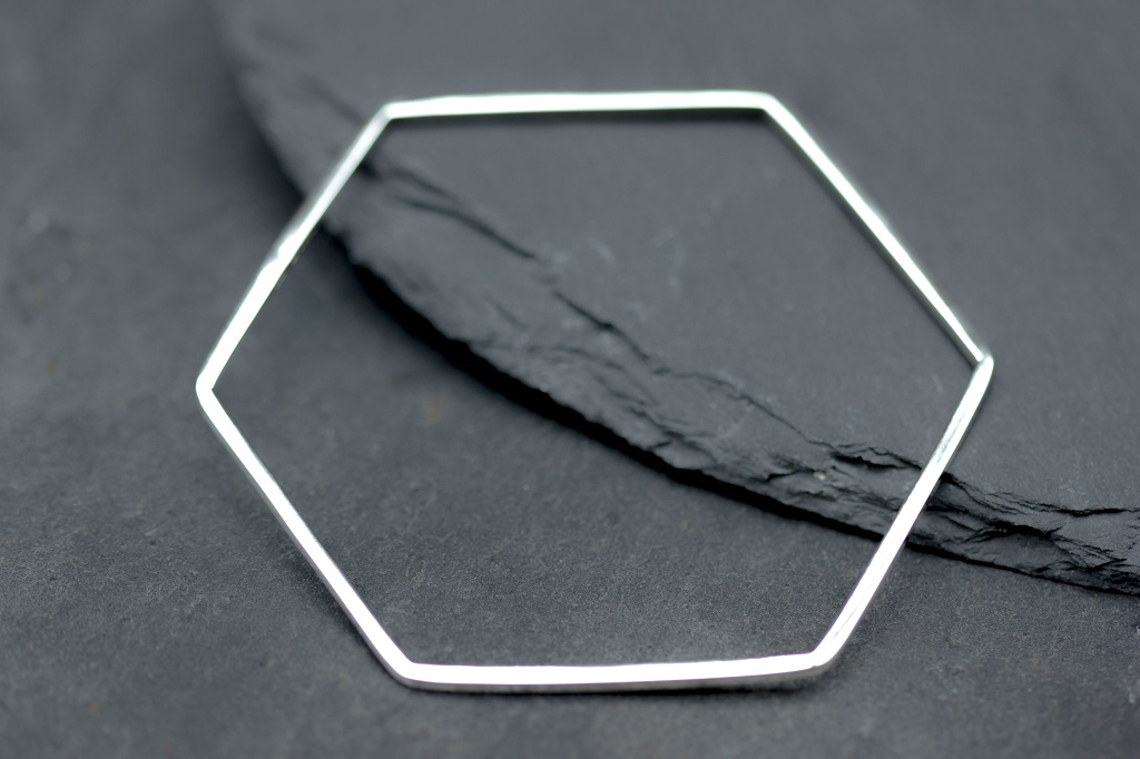 Hexagonal bangle
