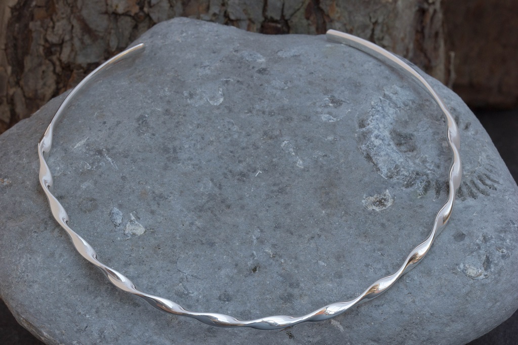 Ribbon Twist sterling silver handmade choker