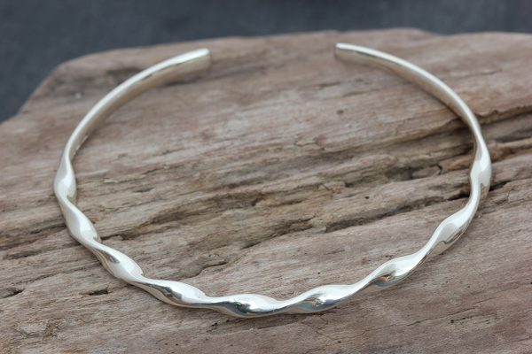 Bangle making experience - Ribbon Twist Torque Bangle | Date to be set