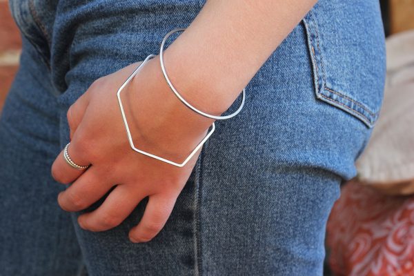 Hexagonal bangle
