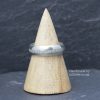 Chunky D-shaped ring - Line Hammered
