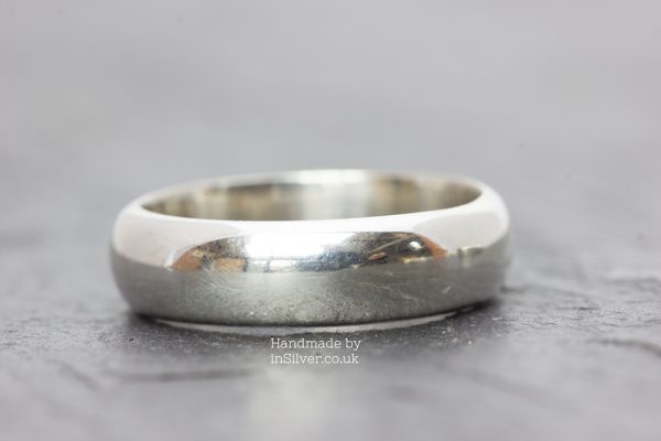 Plain chunky band view 2 1024 Chunky D-shaped ring