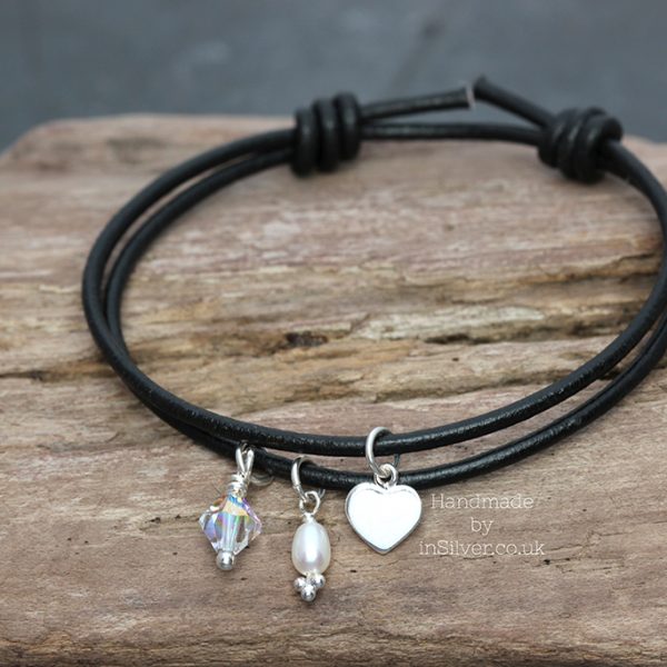 Friendship bracelet: Black Heart