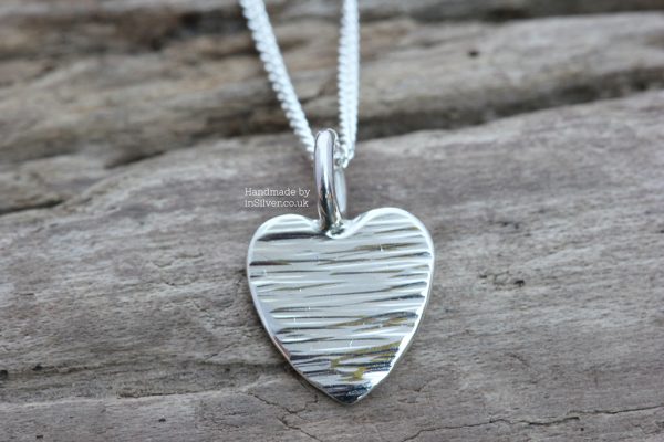 Mini Heart Pendant - Line Hammered