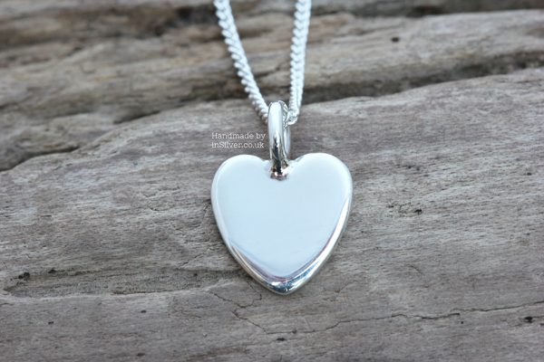 Mini Heart Pendant - Smooth