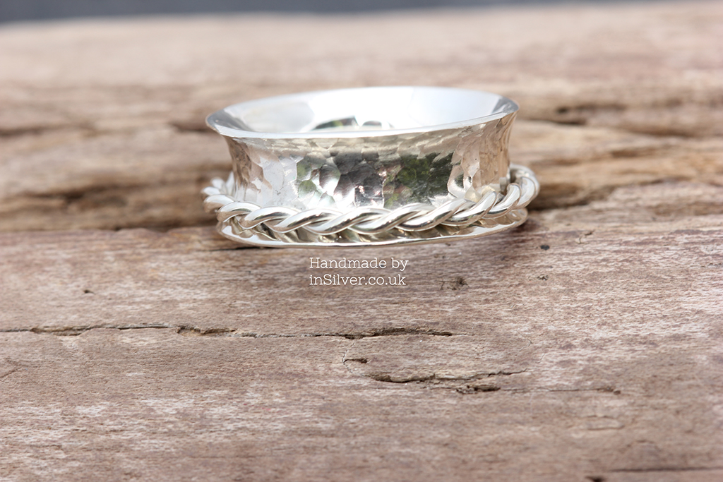 Spinner Ring - Glitter hammered/twist band M