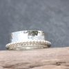 Spinner Ring - Glitter hammered/bead band N