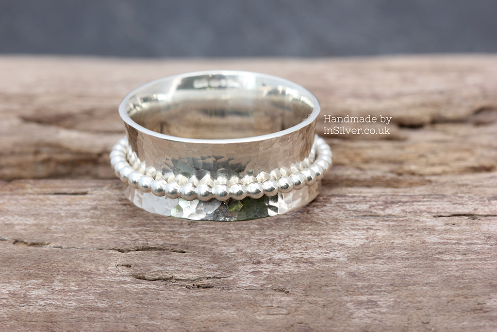 Spinner Ring - Glitter hammered/bead band O