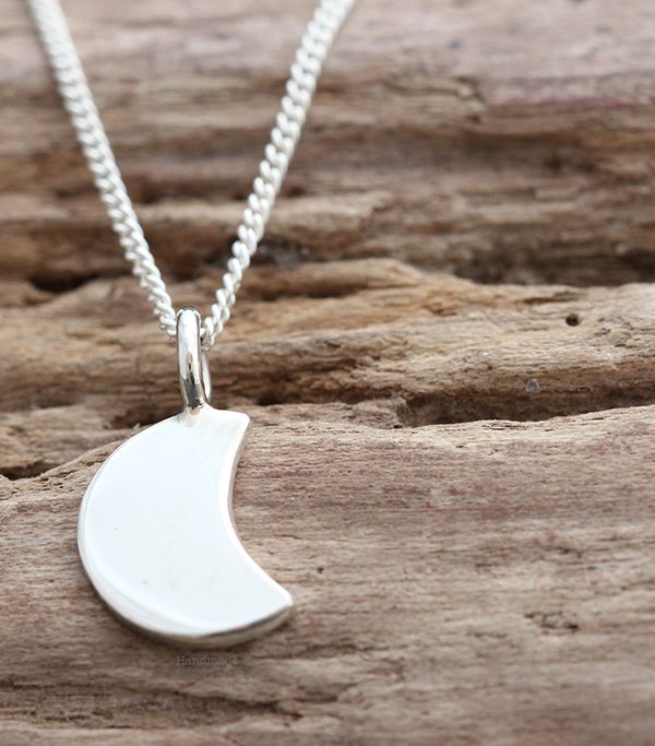 Plain Crescent Moon Pendant