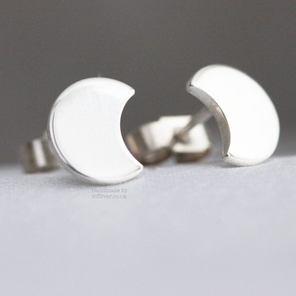 Crescent moon studs, plain