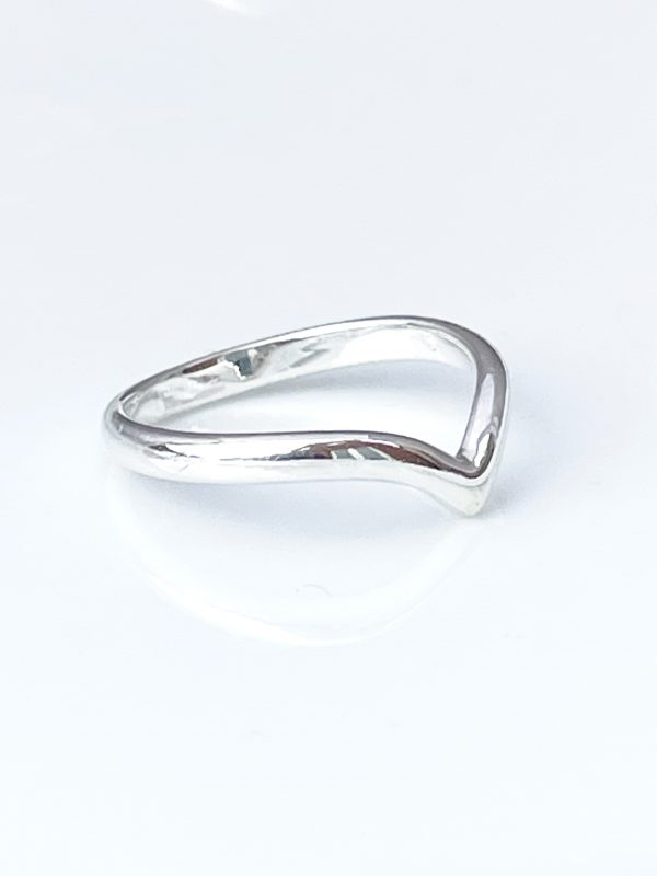 Wishbone ring