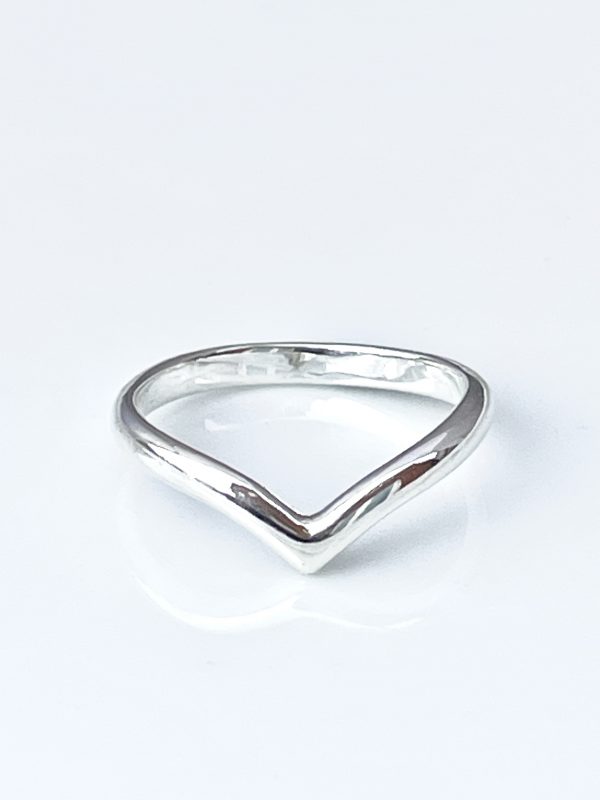 Wishbone ring