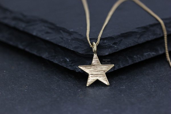 Line Hammered Star Pendant Gold Vermeil