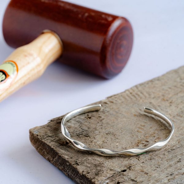 Ribbon Twist Torque Bangle making workshop