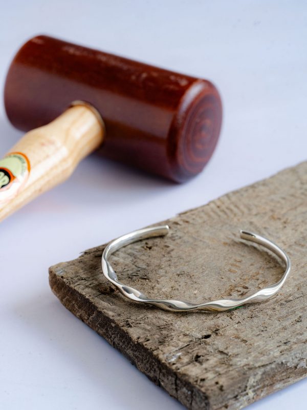 Ribbon Twist Torque Bangle making workshop