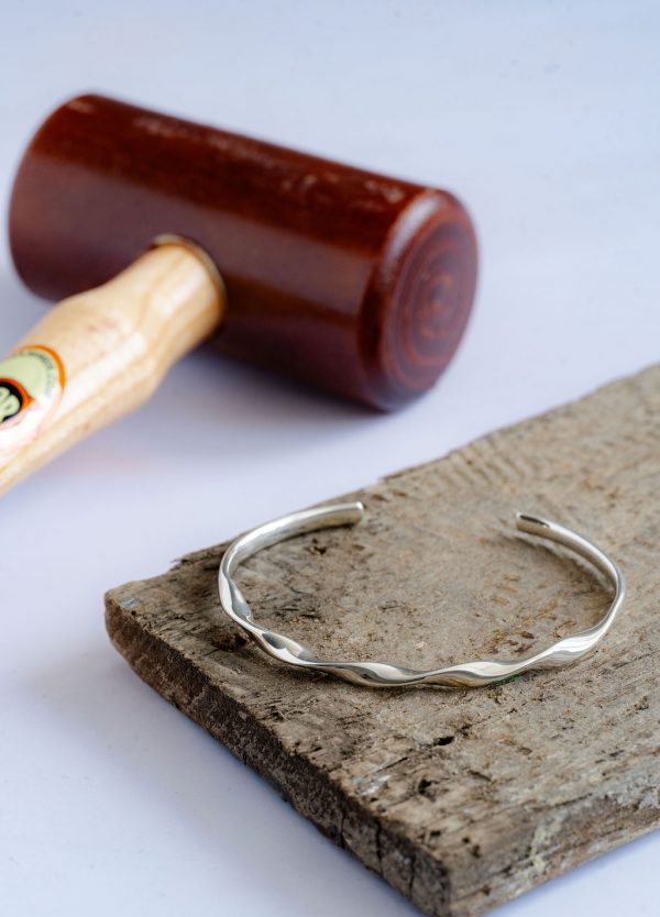 Ribbon Twist Torque Bangle making workshop